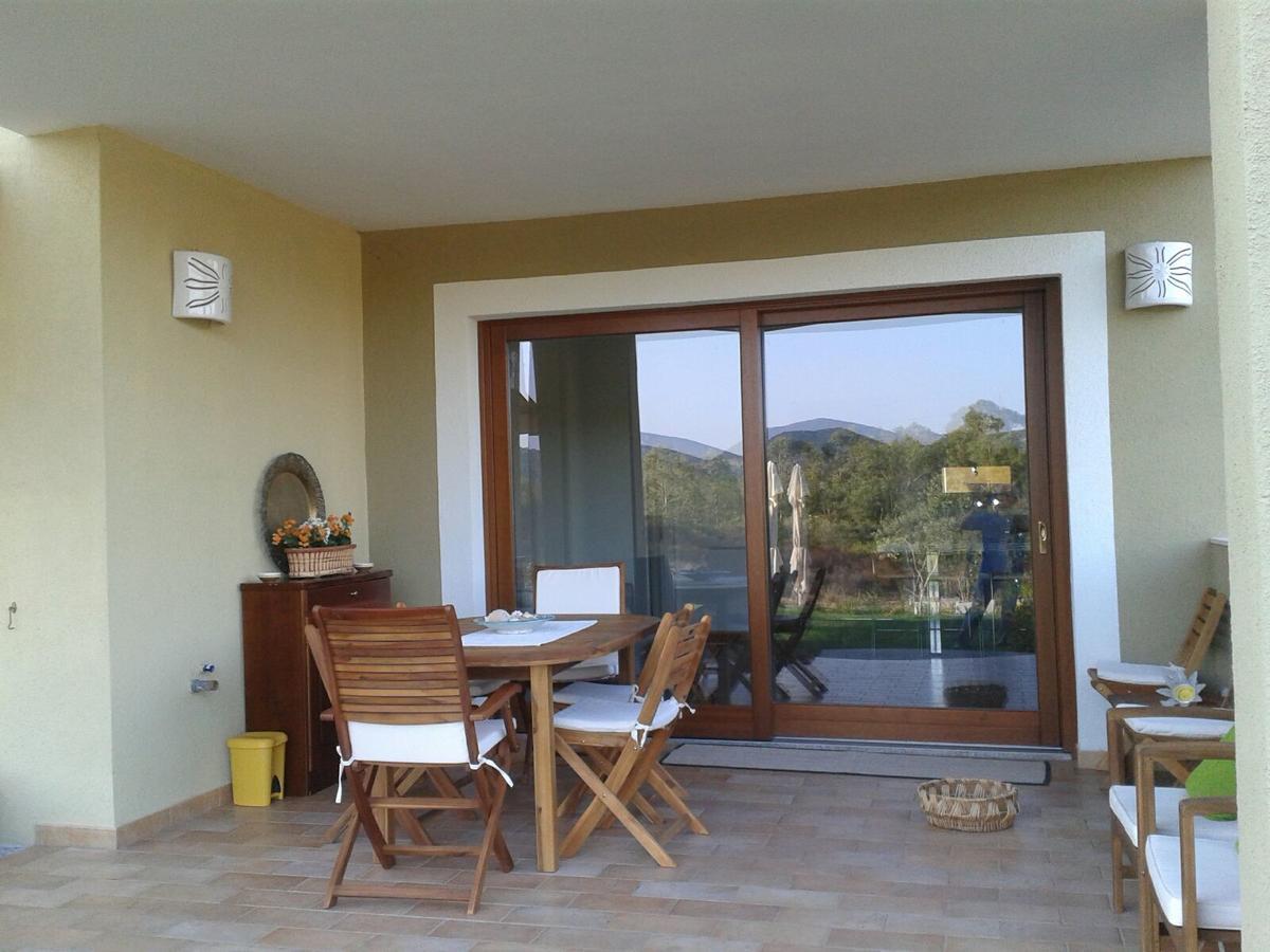 Monte Moro Apartment Arzachena Exterior foto